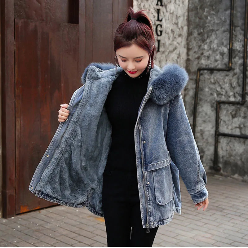 New 2025 Fashion Hooded Big Fur Collar Denim Jacket Women Casual Warm Mid-length Coat Denim Outerwear for Women Denim Street Top