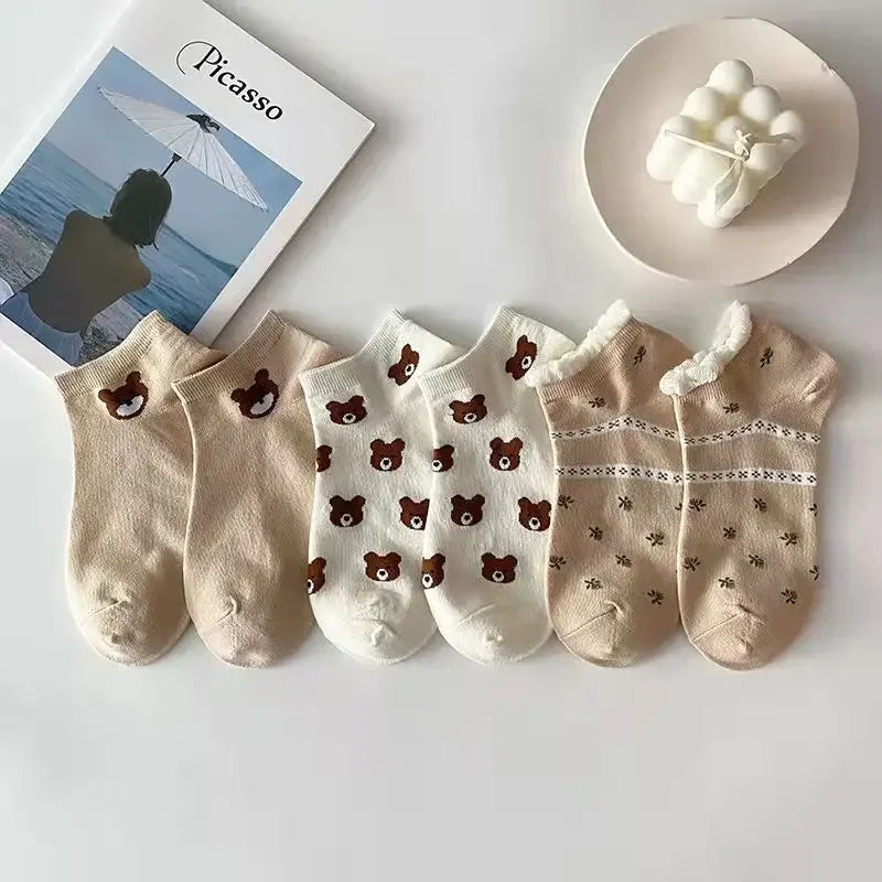 Cute Cartoon Bear Thin Cotton Sock  Women's Ins Korea Simple Style Ankle Socks Casual Boat Socks Harajuku Fashion Random A Pair