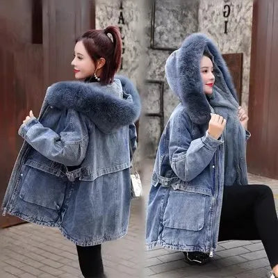 New 2025 Fashion Hooded Big Fur Collar Denim Jacket Women Casual Warm Mid-length Coat Denim Outerwear for Women Denim Street Top